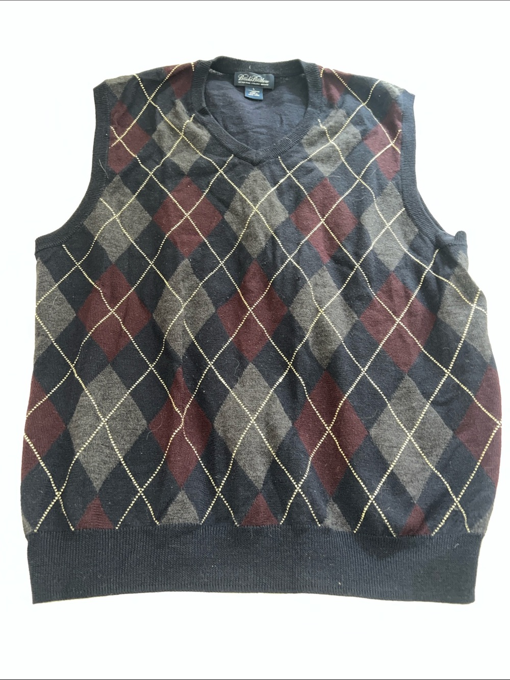 Brooks Brothers Men’s Argyle V-Neck Sweater Vest in Navy and Burgundy